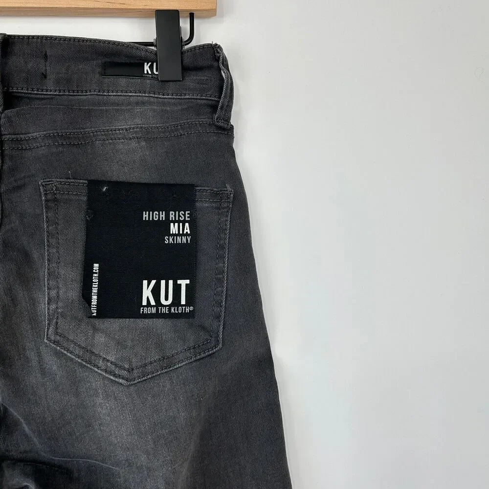 Kut From The Kloth Mia High‎ Rise Skinny Jeans Size 00 NWT Black Embroidered